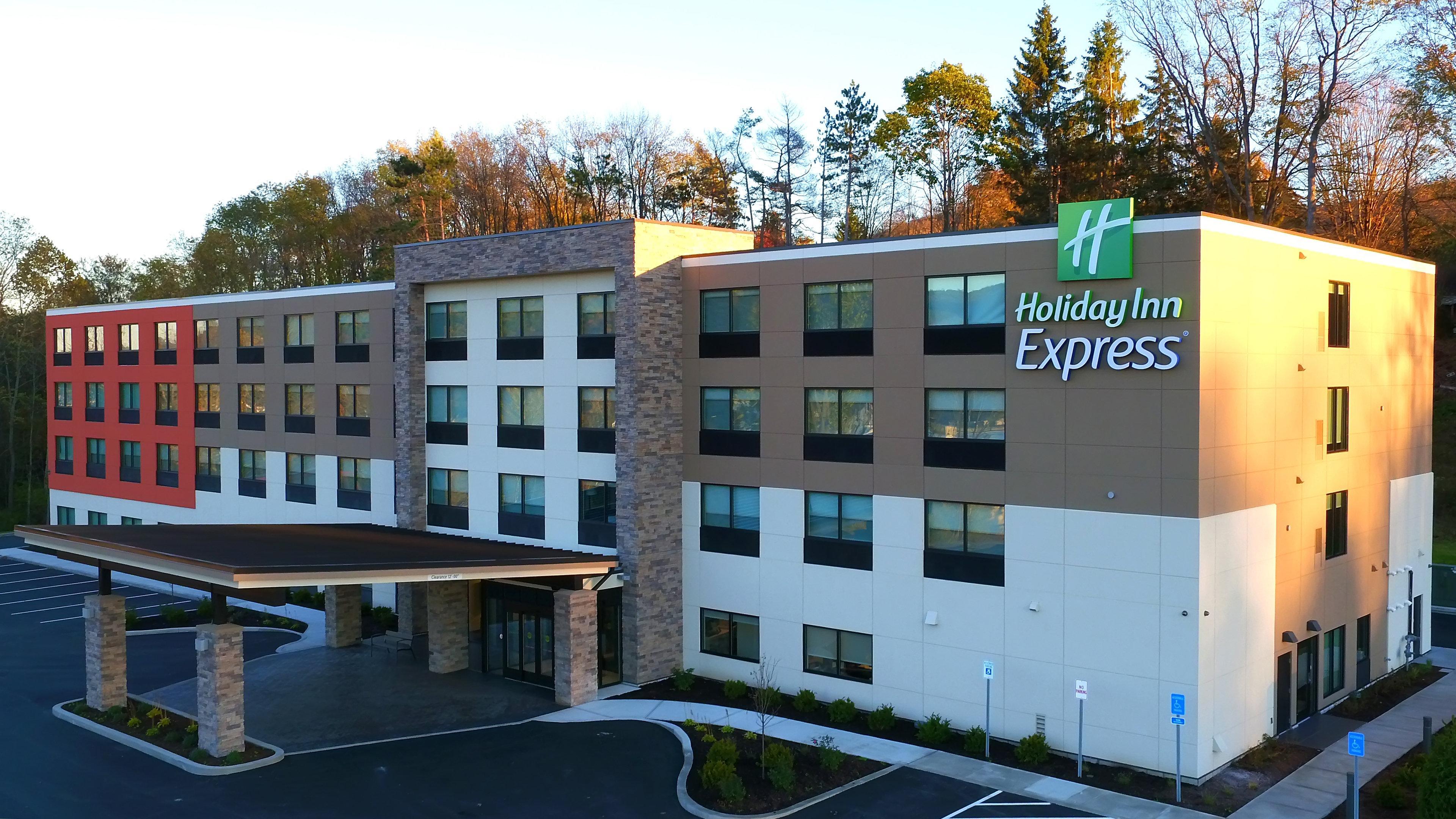 Holiday Inn Express - Oneonta, an IHG Hotel Binghamton Exterior foto